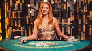Antarmuka game slot CQ9 dengan kontrol taruhan dan tombol putar